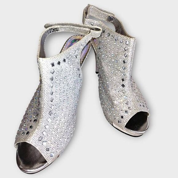 Hot Tomato Silver Metallic Glitter Embellished Platform Heels Sz 11 Y2K Princess - Picture 3 of 9